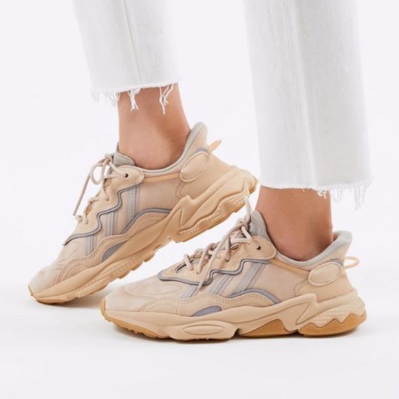 Adidas Originals Ozweego Sneakers Beige US 5.5 - Picture 6 of 9
